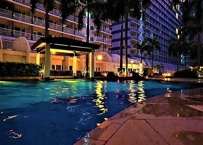 Maru Shell 12f; Pool View, Netflix Hotel 3*